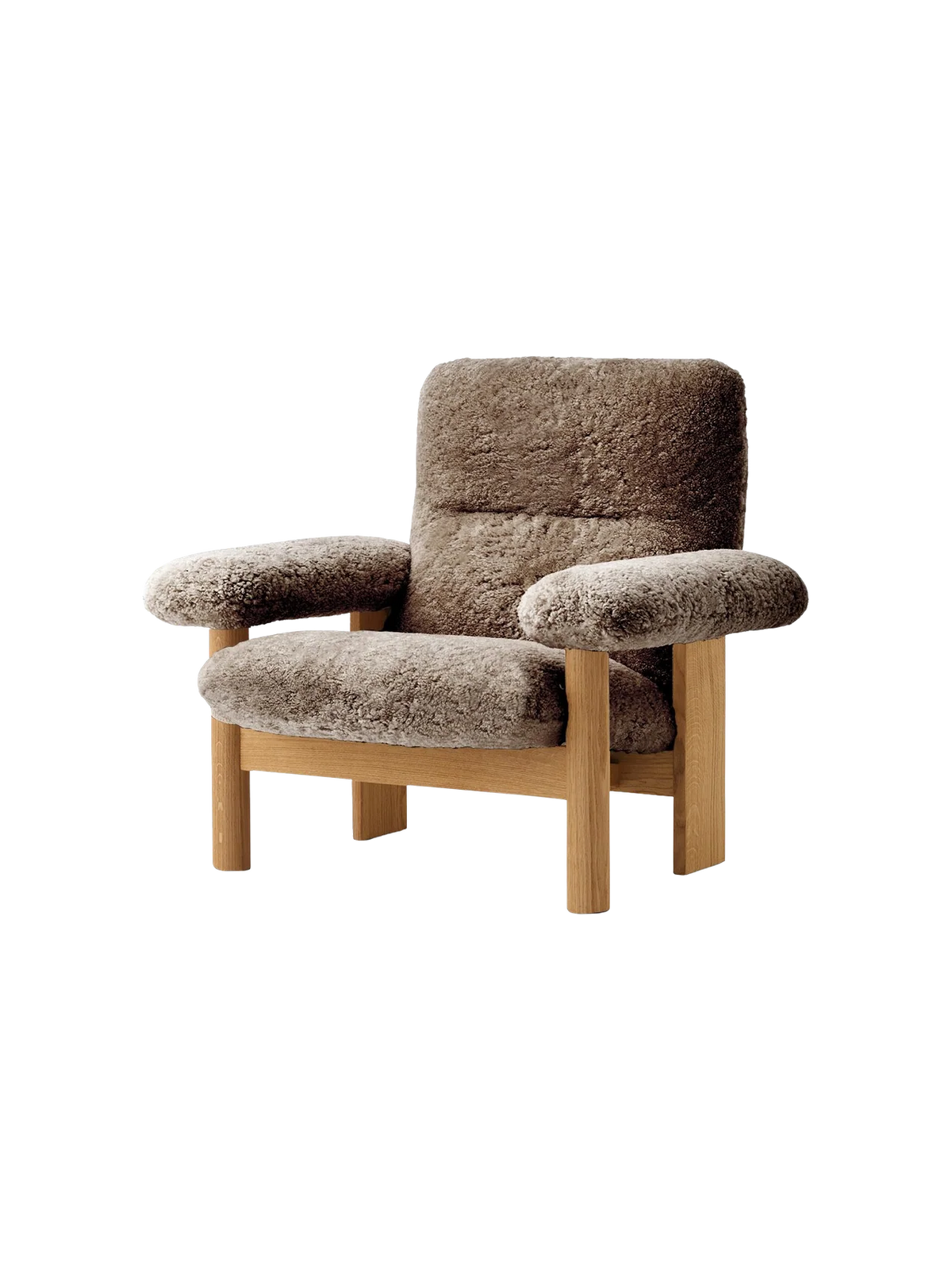 Audo Copenhagen, Brasilia Lounge Chair, Schaffell